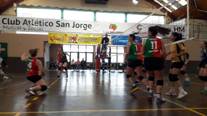 Voley a pleno