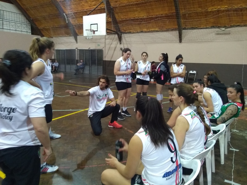 Otra victoria y clasificación en la Copa Santa Fe