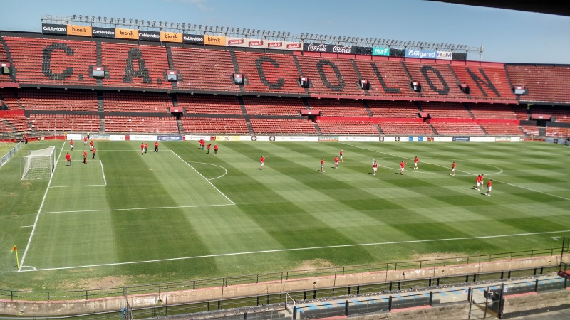 Nuestro equipo ya está en el estadio de Colón