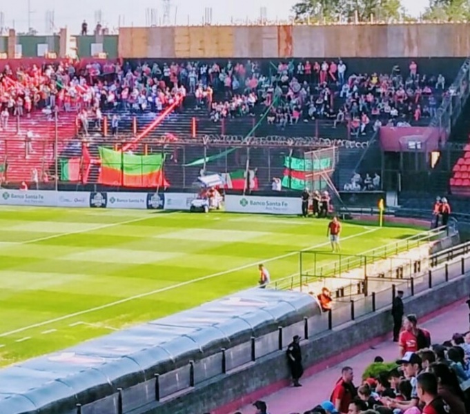 Histórico partido ante Colón de Santa Fe