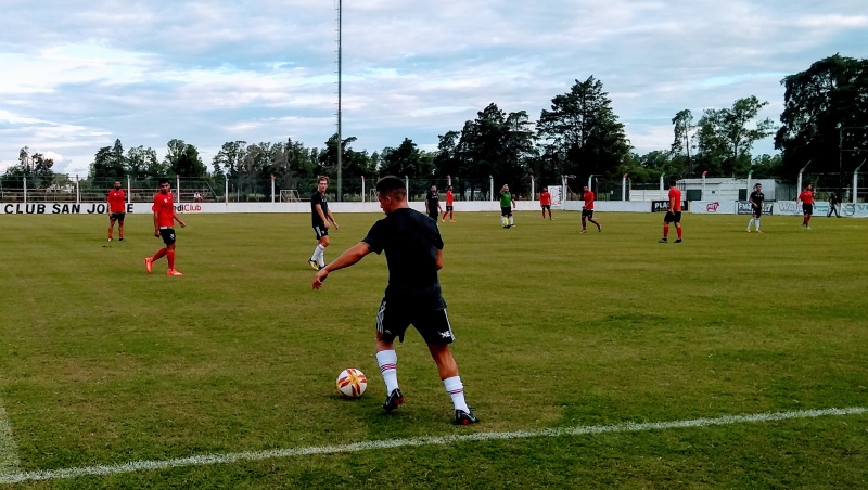 Amistoso en el Parque 23 de Junio