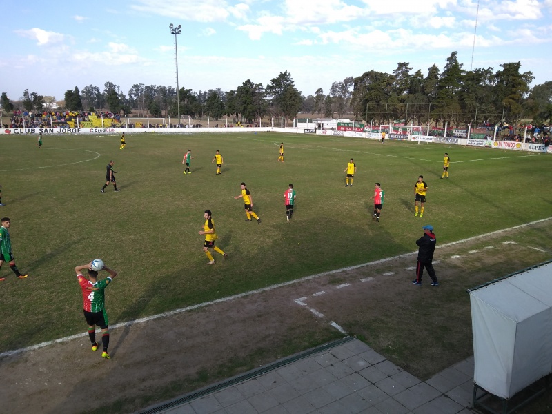 Derrota por Cuartos de Final en la Liga