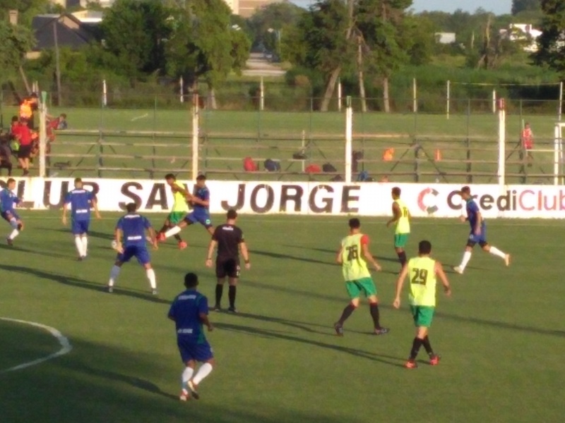 Otra victoria en el último partido amistoso