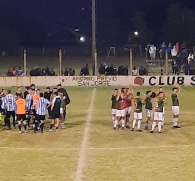 PUNTEROS Y CLASIFICADOS A CUARTOS DE FINAL
