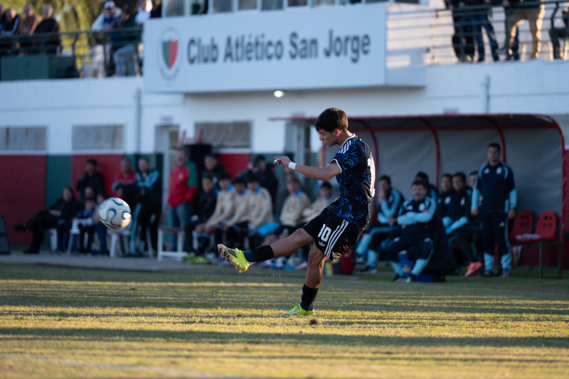 La Selección Argentina Sub 15 cerró su visita a nuestra ciudad con un amistoso
