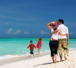 Una familia en la playa